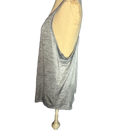 Gap Large Stretch Racerback Tank Grey w/ Shiny Black And Silver Threads Large - Picture 2 of 4